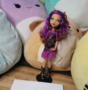 Clawdeen